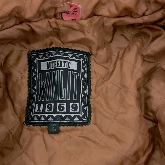 Authentic Vintage Winlit 1969 Medium Unisex Suede
Leather Jacket. - Picture 11 of 15